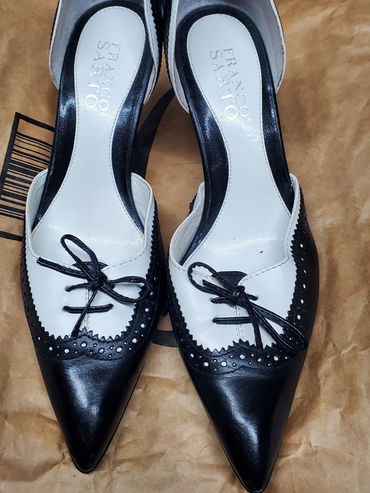 Franco Sarto Women’s White & Black Pumps Shoes 6 Medium