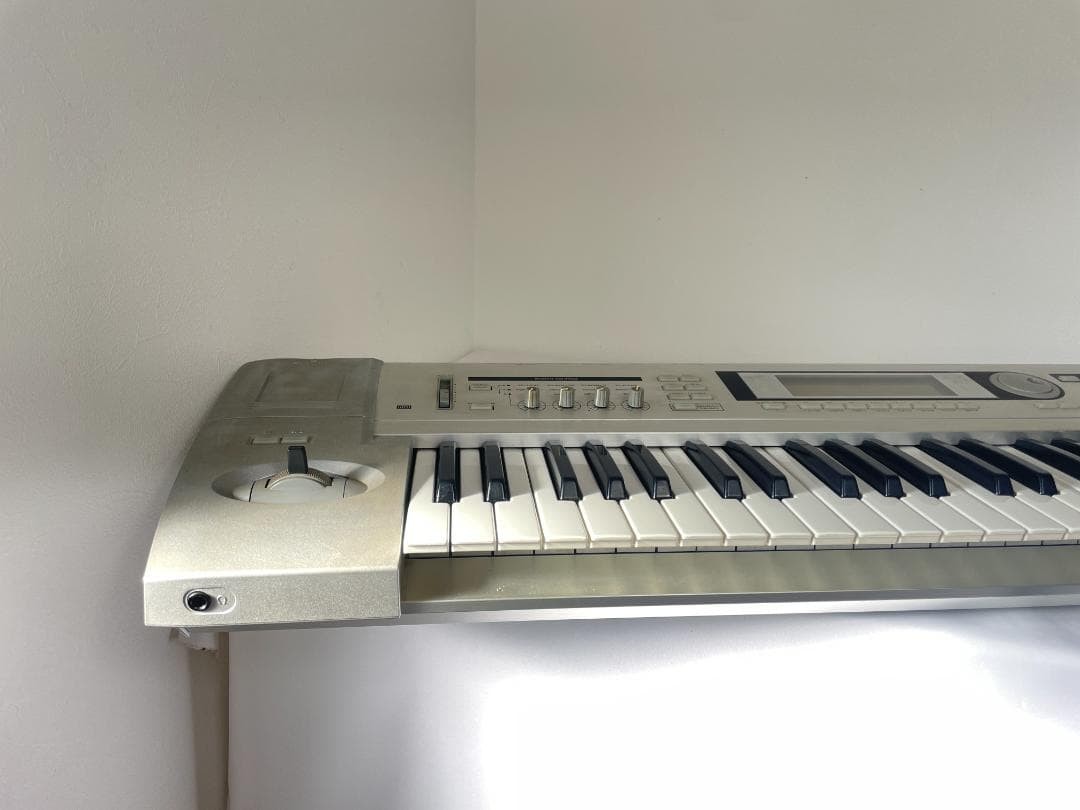 KORG TRITON Le 61-Key Synthesizer | eBay
