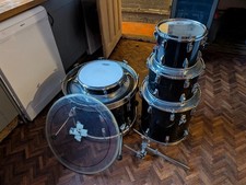 Tama Swingstar Drum Kit Red