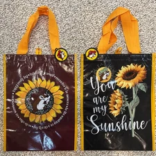 Buc-ee's Reusable Sturdy Plastic Coated Shopping Tote/Bag NWT 16" X 12" X 7"