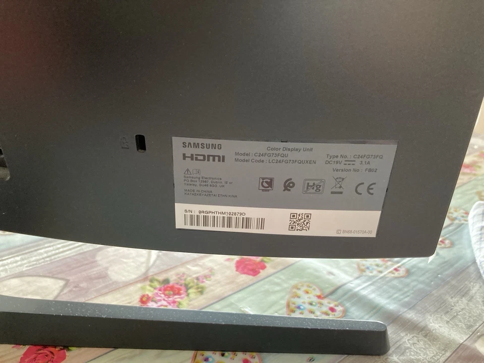 Samsung C24FG73 Gaming Monitor 144Hz QLED 24” Curvo FreeSync - Immagine 2 di 4