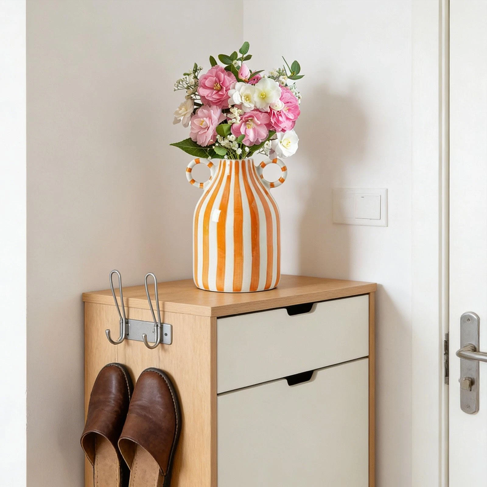 Decorative Flower Vase Abstract Minimalist Vase Modern Pottery Porcelain Vase