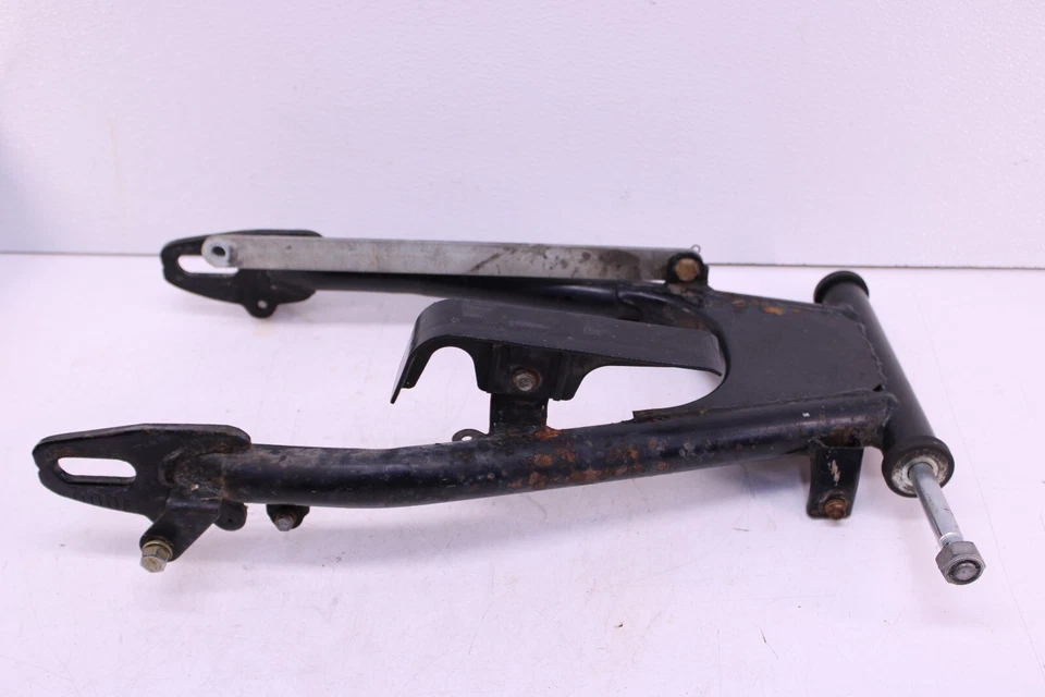 Kawasaki 440 LTD KZ440D 1982 cinturón basculante trasero brazo de suspensión Foto 3 de 4