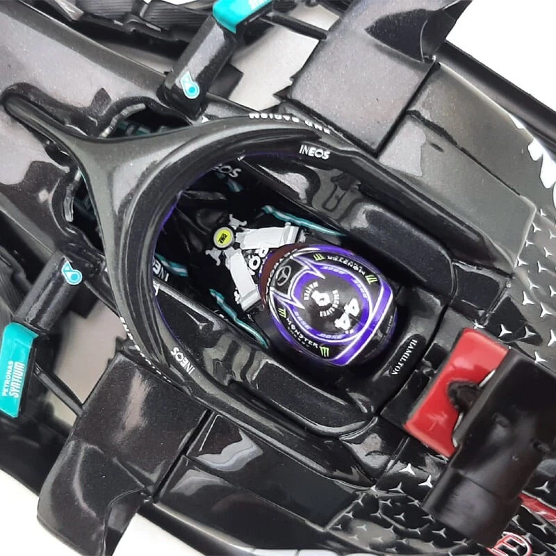 Minichamps Mercedes F1 W11 91st GP Win Eifel GP 2020 - Lewis Hamilton 1/43 Scale - Image 4 of 4