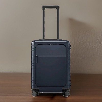 Horizn Studios M5 Essential Cabin Trolley glossy night blue
