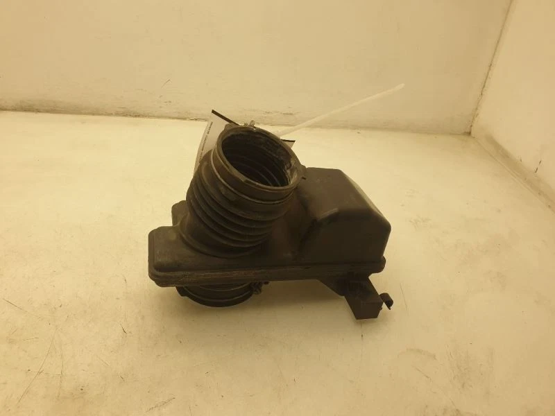 2010 TOYOTA VENZA 3.5L 6CYL CONJUNTO DE TUBO RESSONADOR LIMPADOR DE AR  - Imagem 4 de 4