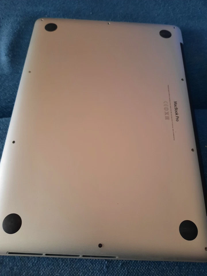 Apple MacBook Pro A1502 33,8 cm (13,3 Zoll) Laptop  - Bild 3 von 3