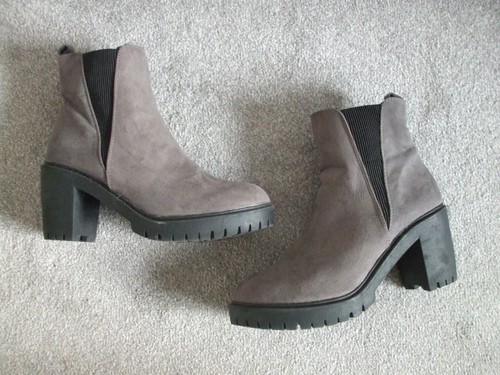 WORN ONCE GREY SUEDE BOOTS SZ 6½ CHUNKY HEEL & SOLE by GEORGE EXCELLENT CONDITON - Picture 10 of 13