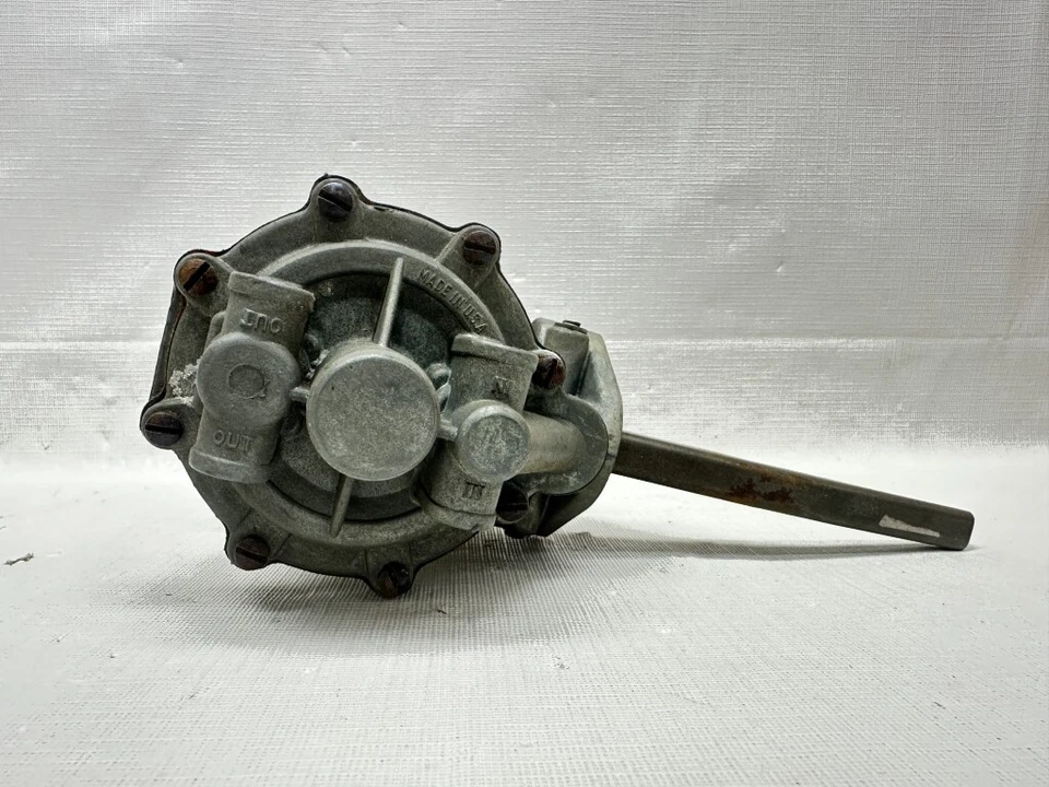 Ford Truck 1956 V8 F100-F700, B600, C600 con bomba de vacío de combustible 4BBL NORS #4315 Foto 4 de 4