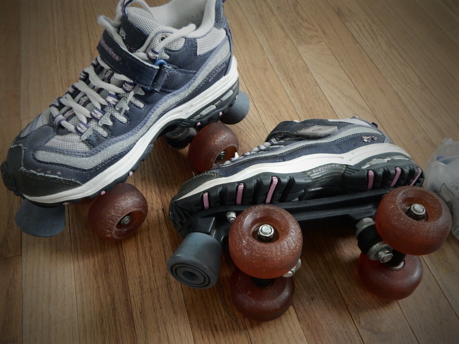 4 wheeler roller skates