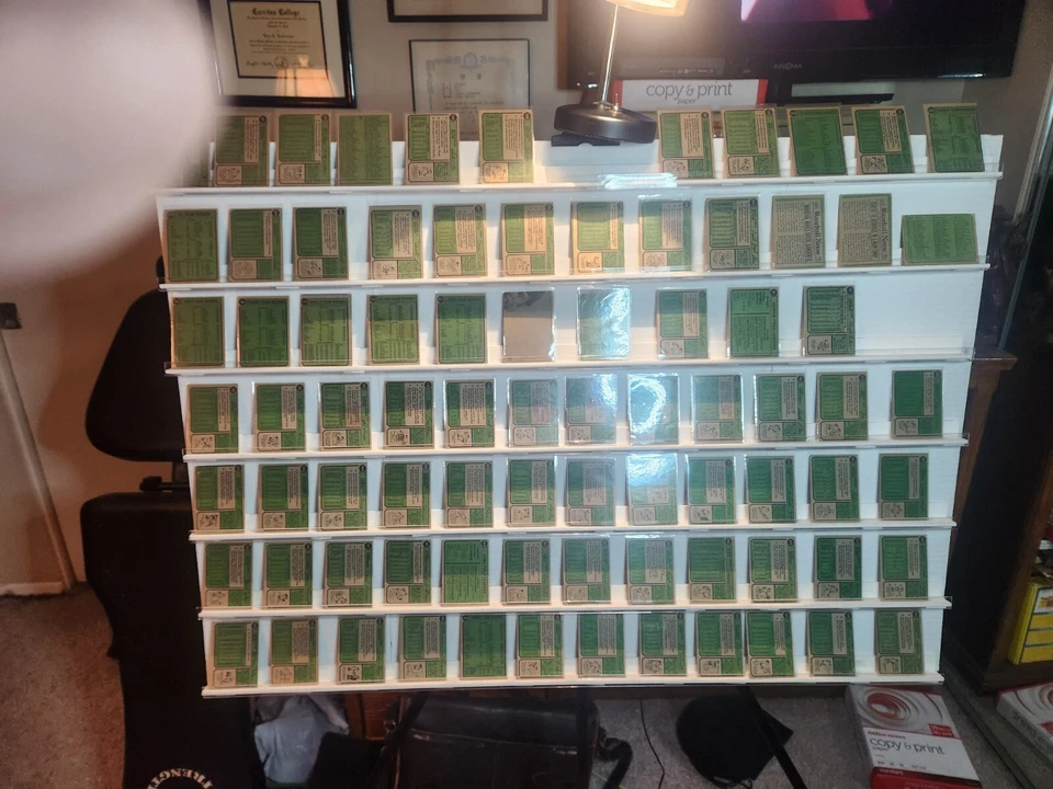 ~D - ¡ENORME! Lote de 124 tarjetas Topps 1974: Lou Brock, lista de verificación, Dock Ellis, etc. ¡SIN DUPS! Foto 2 de 4