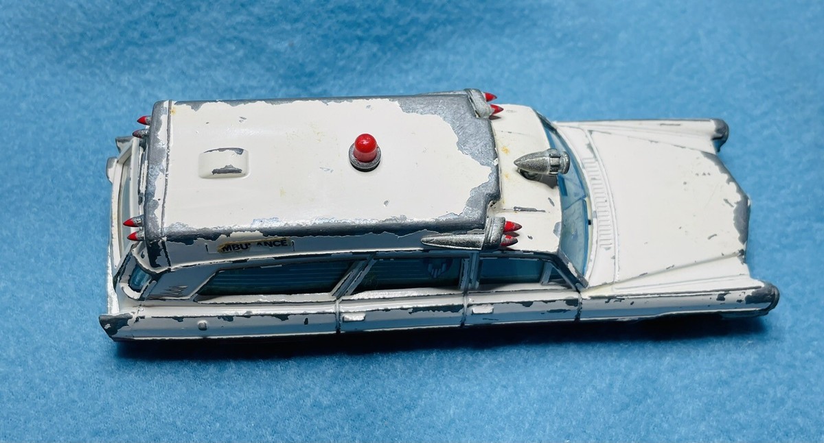 ミニカー Dinky o.288 Superior Cadillac Ambulance Dinky Superior Cadillac Ambulance 288 clear version screens