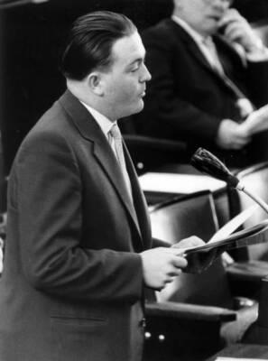 The youngest member parliament Holger Borner asks a question d- 1958 Old Photo