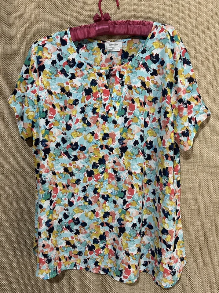 Van Heusen Top XL Artsy Keyhole Bust Silky Popover 衬衫衬衫尺寸特大号 — 第 4/4 张图片