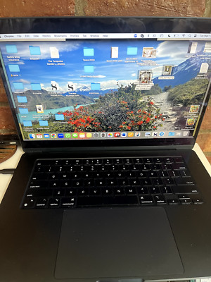 Apple MacBook Air 15'' M3 chip 16GB Ram 512GB SSD Midnight MXD43LL/A 2024