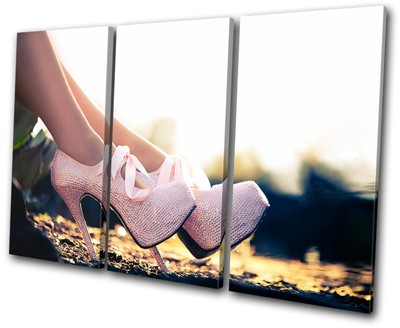 Leinwandbild Bild Druck Foto Mädchen Ankleidezimmer Make Up Mode Retro