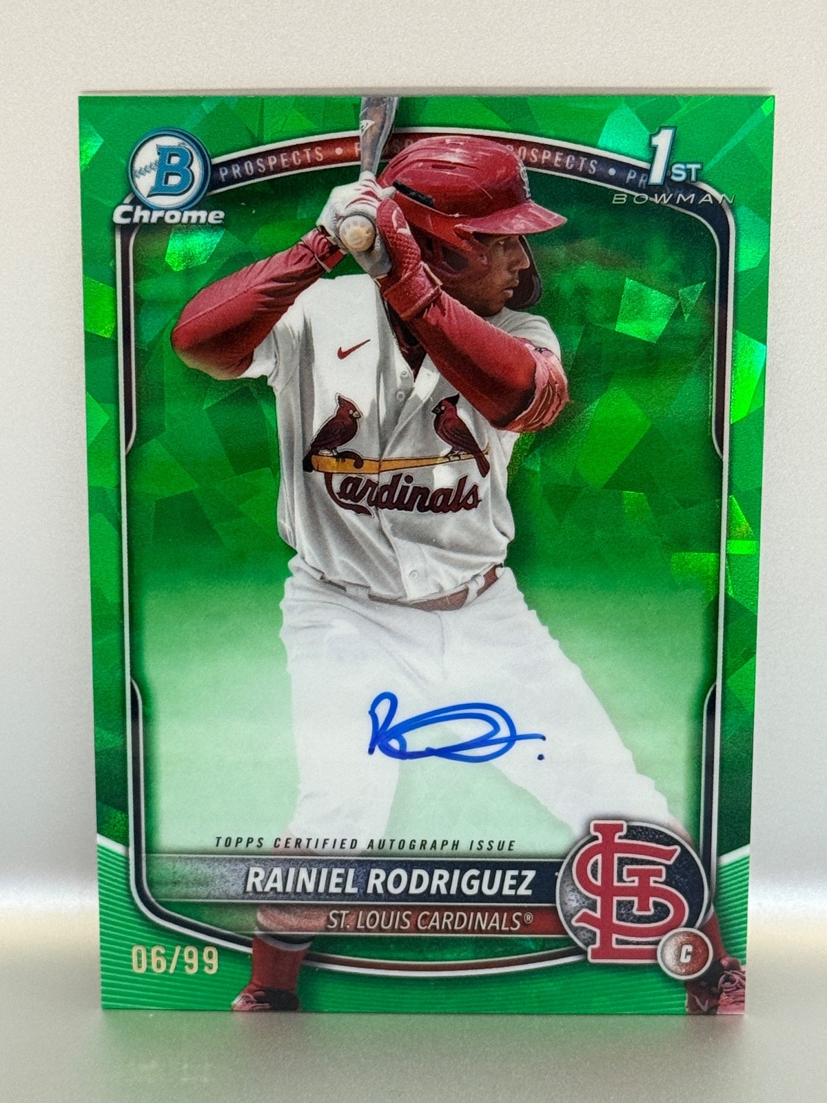 2025 1st Bowman Chrome Sapphire Green Refractor Rainiel Rodriguez Auto /99