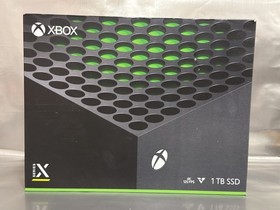 Xbox Series X 1TB Bundle 2 Controllers GTA V Razer Box