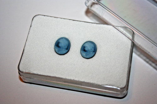 2 Onyx Gemmen Gravuren ( 10 x 8 mm ) Lagenachat Idar Oberstein (ES 160 ) 2 Onyx Gemmen Gravuren ( 10 x 8 mm ) Lagenachat Idar Oberstein (ES 160 )