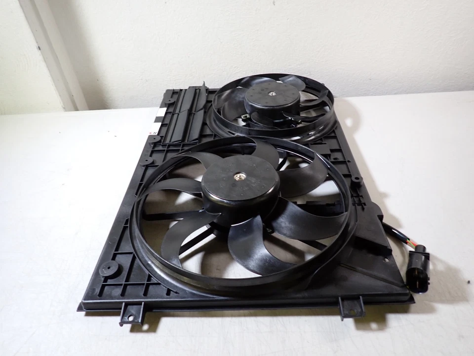 Dorman 620-805 Radiator Cooling Fan Assembly for Audi A3 TT CC Eos GTI Foto 3 de 4