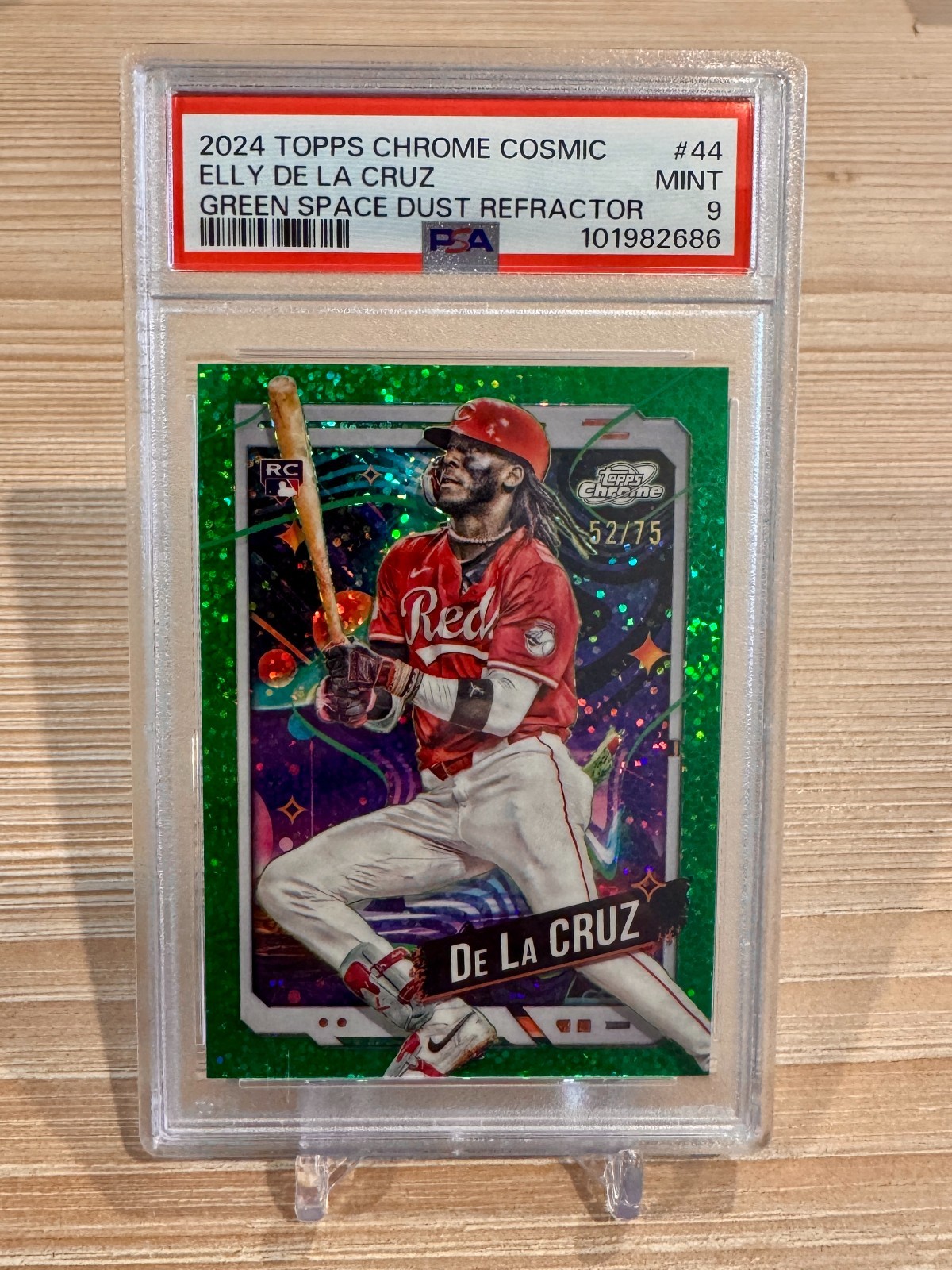 2024 Elly De La Cruz Topps Chrome Cosmic Green Space Dust Sparkle #44 /75 PSA 9