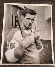 Original Bobbu Rousseau Canadiens Montreal Star Newspaper Photo 1960s 8X10