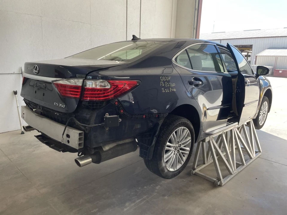 Passenger Tail Light Quarter Panel Mounted Fits 13-15 LEXUS ES300H 1003982 - Image 4 of 4