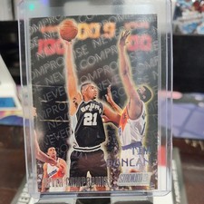 Tim Duncan Rookie Cards and Autograph Memorabilia Guide  36
