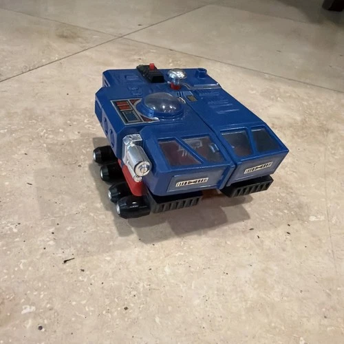 Vintage Takara Diaclone Cosmo Car Roller Transformer Command Center 1984