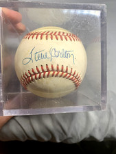 STEVE CARLTON PHILADELPHIA PHILLIES SIGNED OFFICIAL NL BASEBALL EXCELLENT