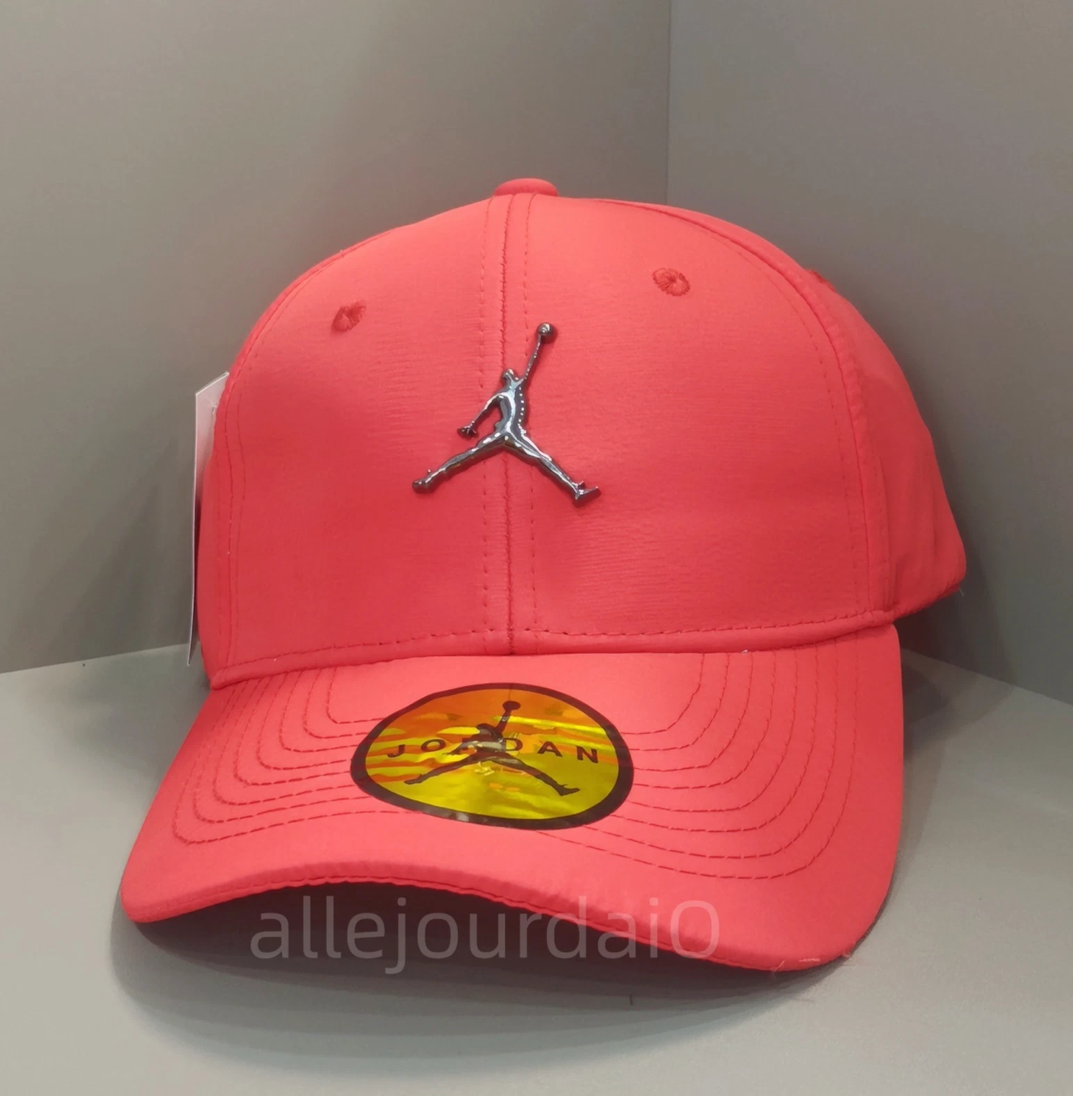 Jordan Outdoor Casual Metal Emblem Red Baseball Cap Adjustable