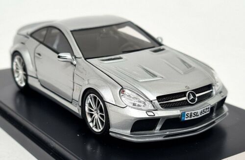 Absolute Hot Mercedes Benz SL-65 AMG Black Series Silver 1/43 Diecast Model Car - Picture 1 of 6