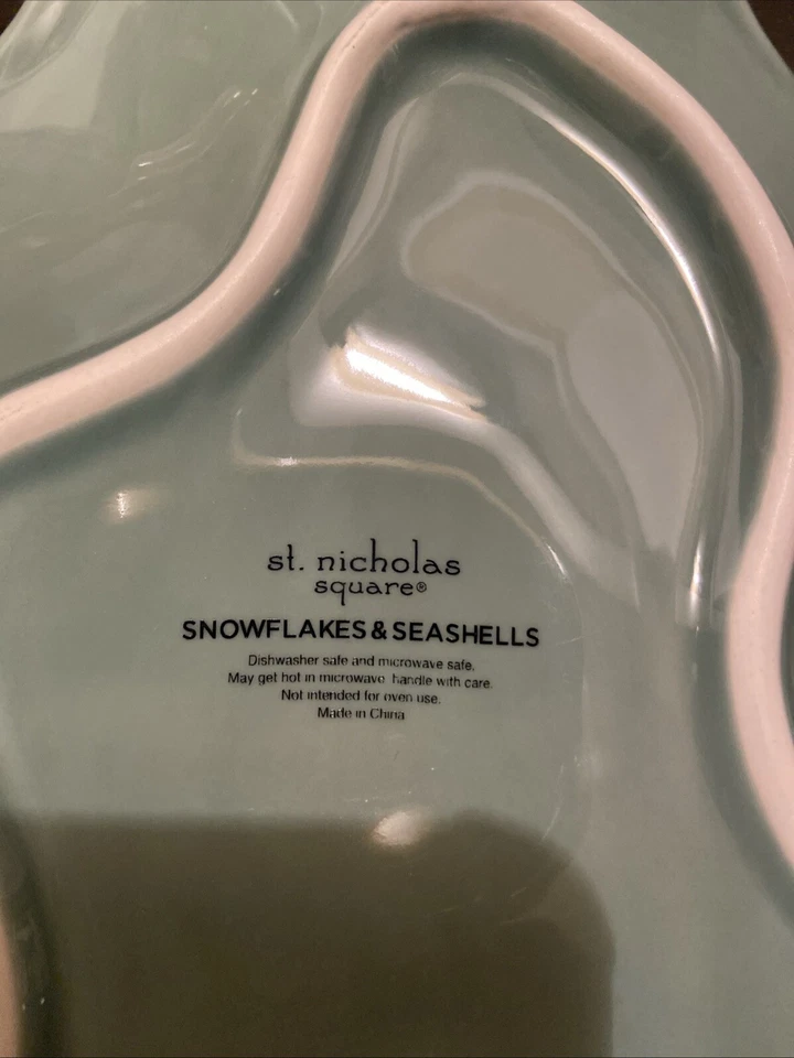 St. Nicholas Square Snowflakes & Seashells Serving tray / Coastal Decor - Image 4 of 4
