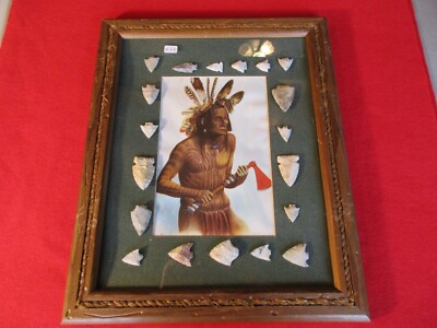 LG NATIVE AMERICAN 19-CT ARROWHEAD SET,  COLLECTOR MOUNTED & FRAMED SB-1223*V-55