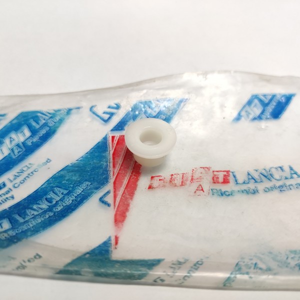 Buchse FüR AußEnverkleidung Fiat 126 Bis - Lancia Y10 Original 5940036-image