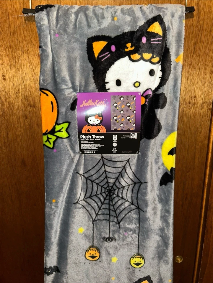 Manta de felpa de Halloween Hello Kitty 50 pulgadas x 70 pulgadas tela de araña gato negro ¡NUEVA CON ETIQUETAS! Foto 3 de 4