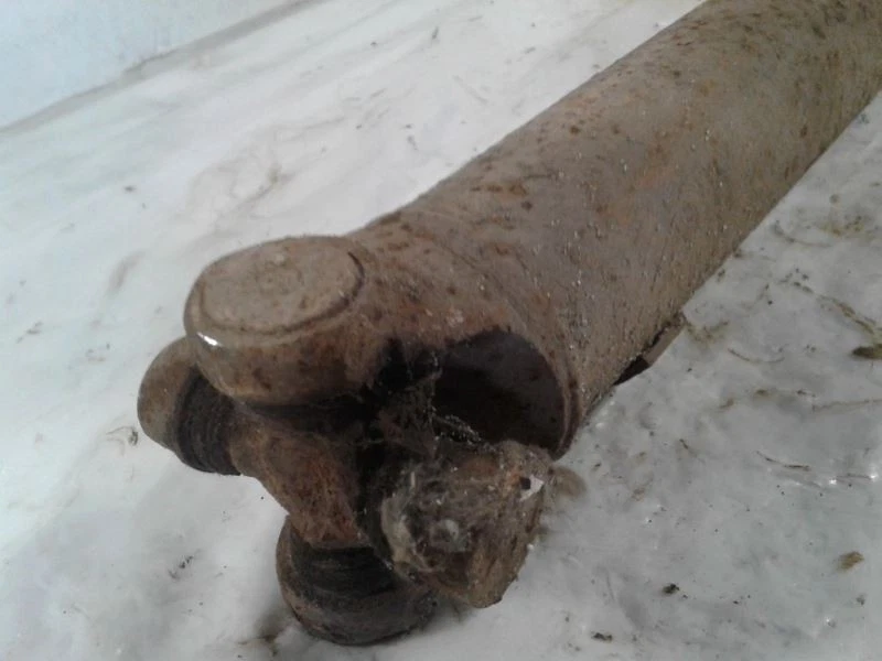 Rear Drive Shaft Sedan TH200-4R 2.73 Axle Ratio Fits 80-90 CAPRICE 587100 - Изображение 3 из 4