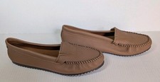 Minnetonka Womens 11 M Deerskin Gore Front Moccasins Mocha Brown Leather Loafers