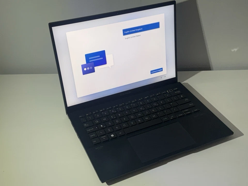 Boxed ASUS Zenbook 14 Laptop – Intel Core i5 512 GB SSD   (OVERHEATING), photo 1 of 5
