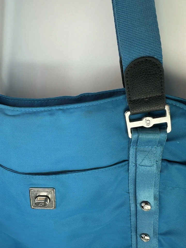 Bolso de Mano BAGGALINI Mosey Have It All Yoga/Gimnasio/Viaje XL Azul - ¡En muy buen estado! Foto 2 de 4