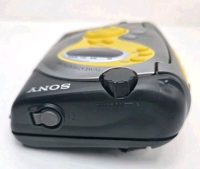 Sony Sports Walkman WM-FS221 AM FM Radio Works Wm-fs221 Read | eBay