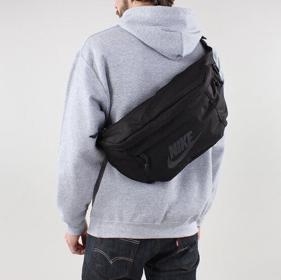Nike Tiempo ブラック 27.5cm収納バッグ付き Amazon.com: Nike Insulated Lunch Bag with Adjustable