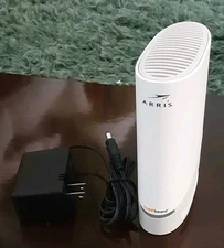 ARRIS S33 2.5 Gbps Ethernet Port - White