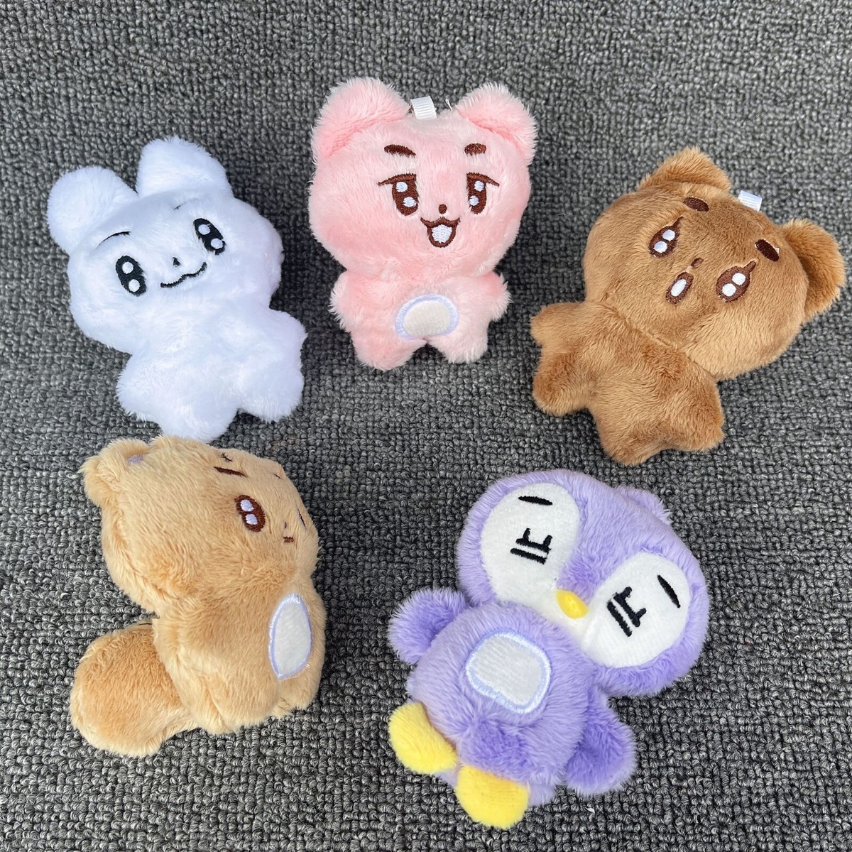 アイドル TXT PLUSH KEYRING Kpop Idol TXT PPULBATU Plush Keyring Keychains TOMORROW X