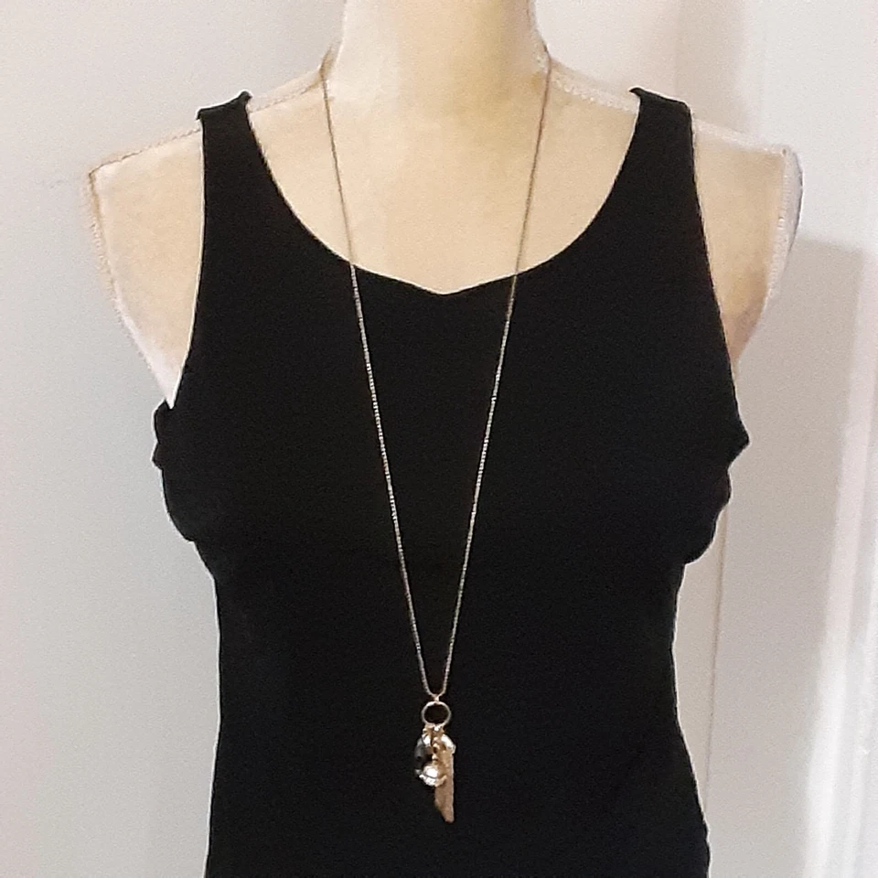 Lane Bryant Tono Oro 32" Collar Múltiples Colgantes Dijes 34" Foto 4 de 4