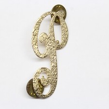 Gold Tone Letter "P" Metal Pin Initial P Brooch Vintage Metal Collectible Large