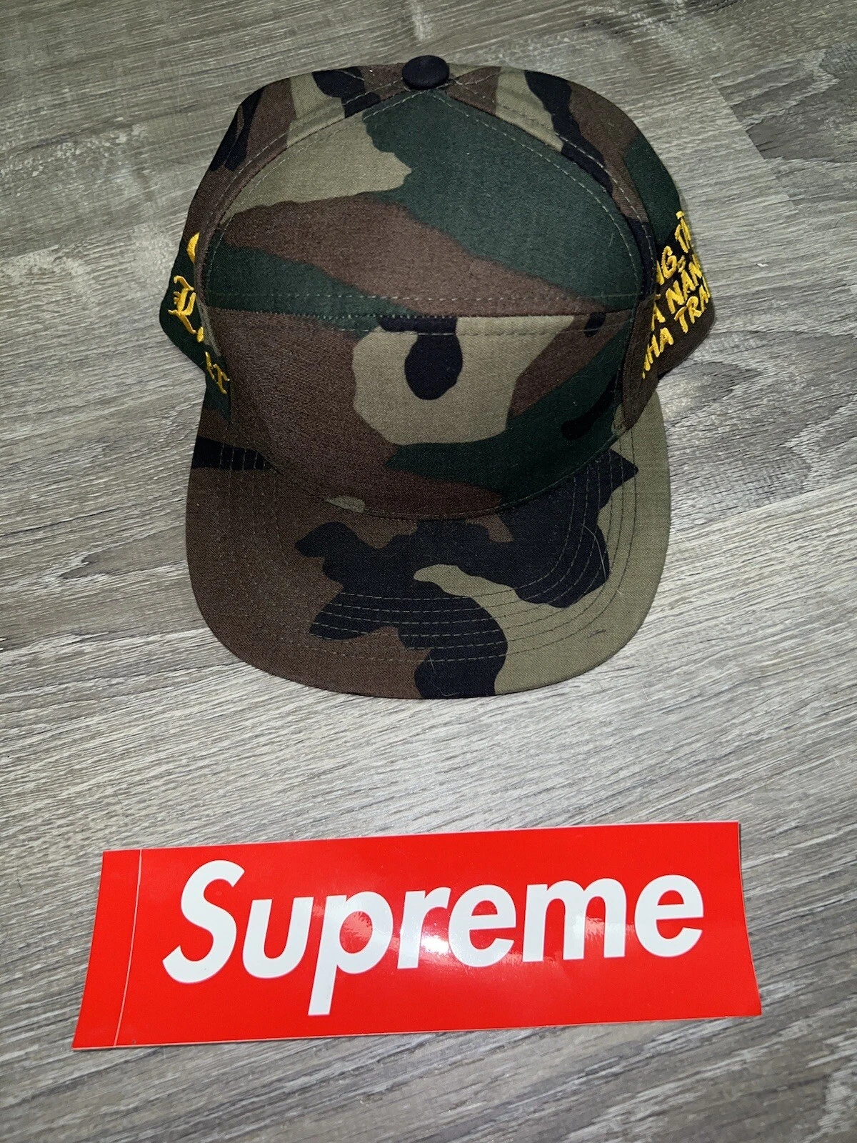 Supreme Camo boîte noire étiquette logo chapeau SnapBack 2011 boîte autocollant logo