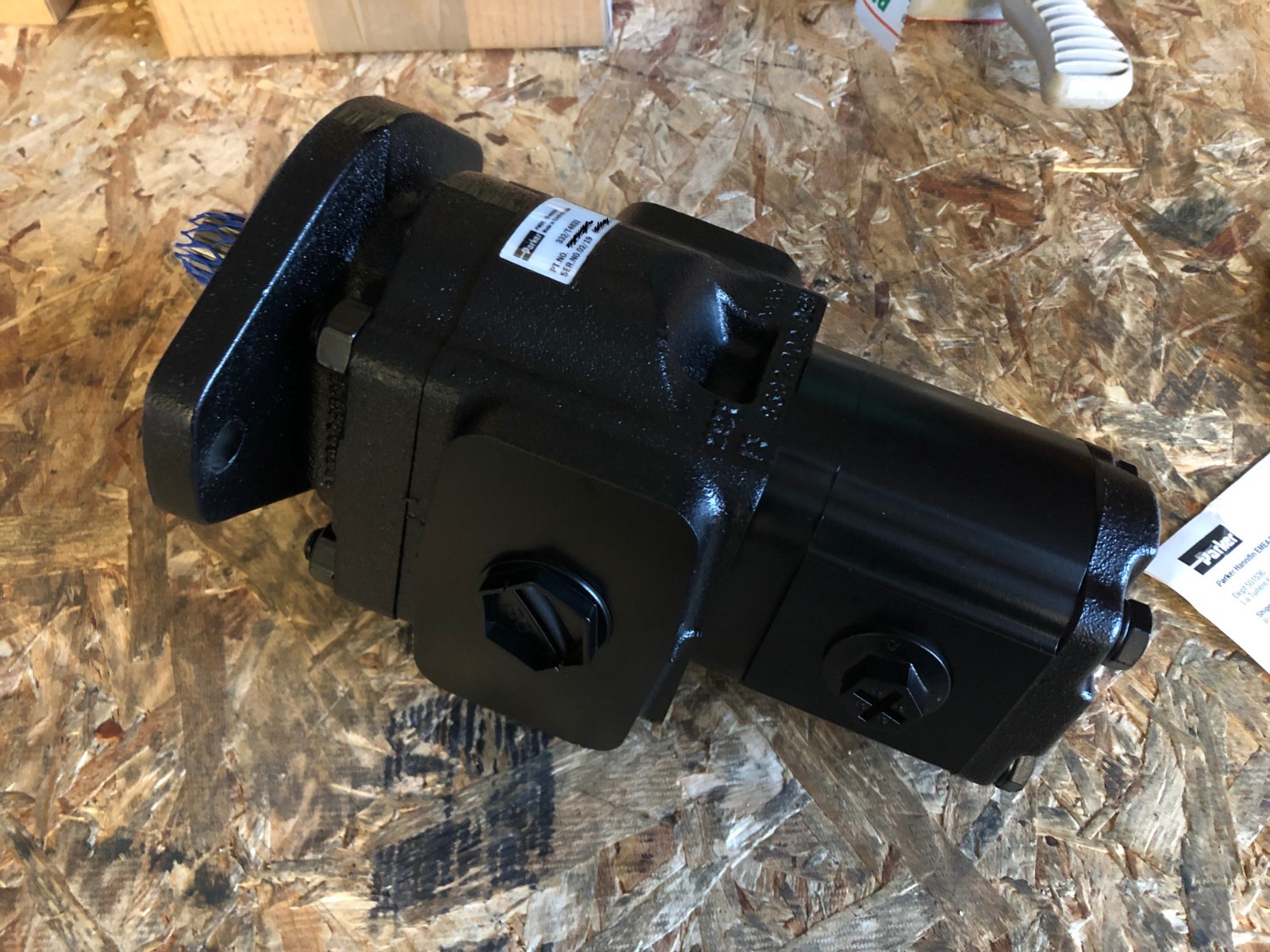 Genuine Parker /JCB hydraulic pump 332/T4833 Made in EU eBay