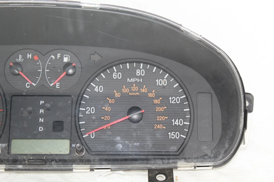Cuadro de instrumentos velocímetro panel indicadores 02 Hyundai Sonata 122.948 millas Foto 3 de 4
