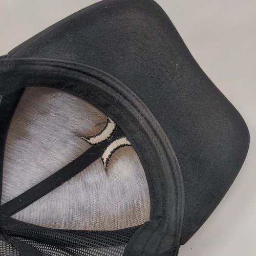 Hurley Snapback Trucker Hat Black OS Adjustable Mesh Back The Classics Yupoong - Picture 7 of 10